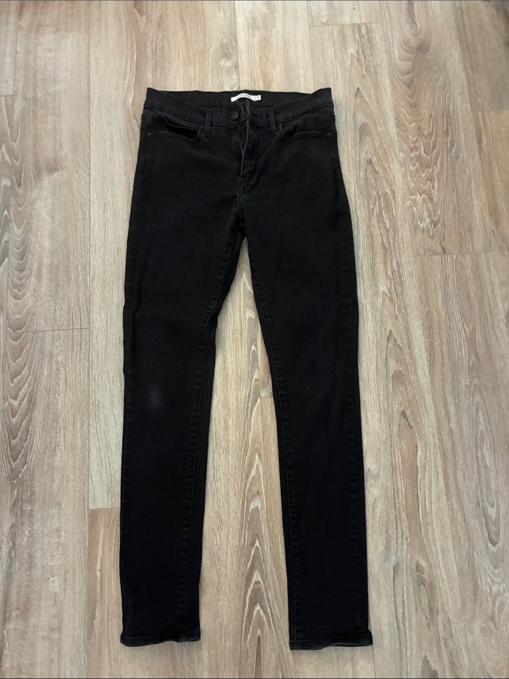 Levi's Black Skinny Jeans